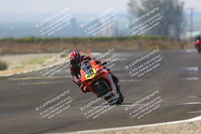 media/Sep-20-2025-TrackDaz (Sat) [[27f0cde673]]/A Group/2pm (Turn 9)/